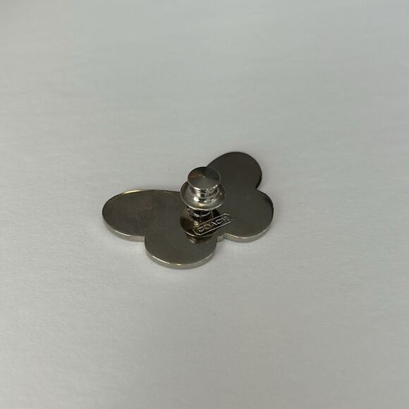 NWOT COACH Vintage Light Blue Enamel Butterfly
Lapel Pin Brooch Purse Backpack - Picture 6 of 6